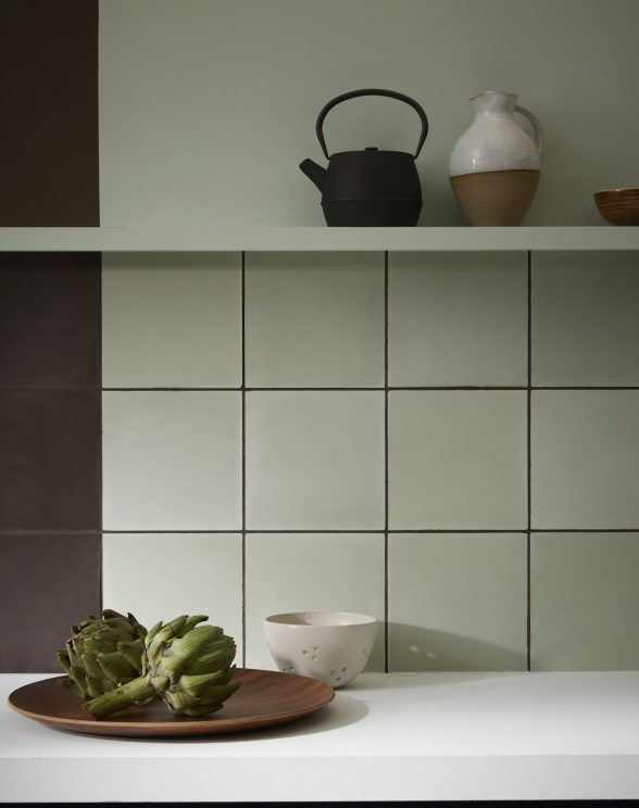f767758f-b1a1-4c5d-a308-1ddb2f9047b9_17+Aquamarine+CS+and+Purple+Brown+Kitchen-HR